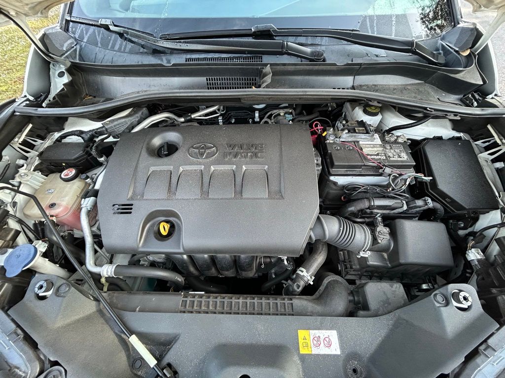 Thumbnail: 2021 Toyota C-HR - 11