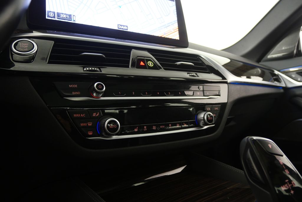Thumbnail: 2023 BMW 5 Series - 26