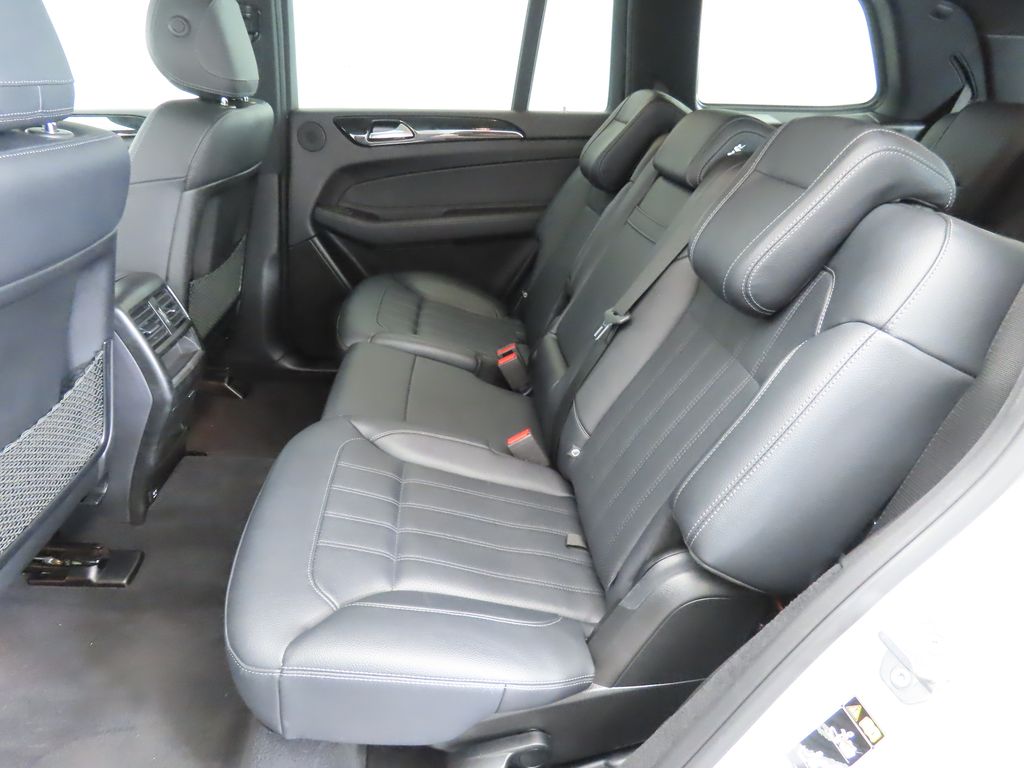 Thumbnail: 2019 Mercedes-Benz GLS - 21