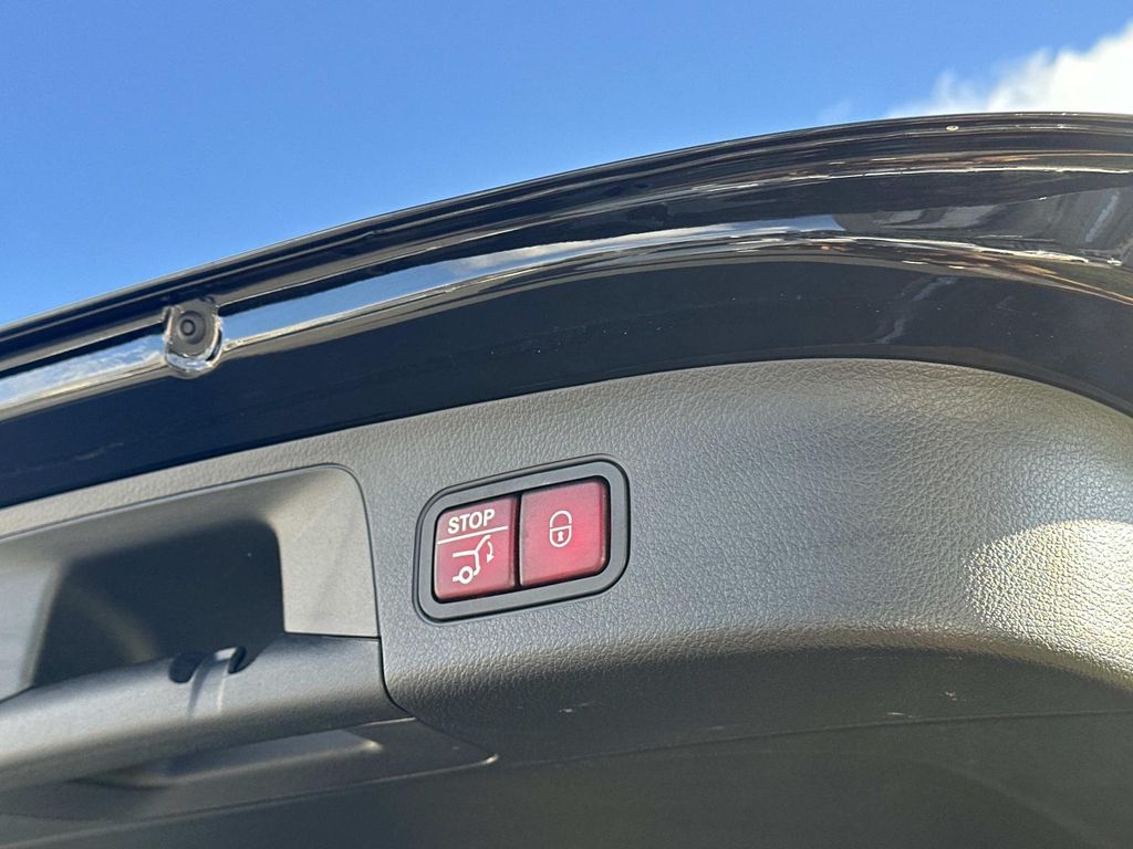 Thumbnail: 2021 Mercedes-Benz GLA - 29