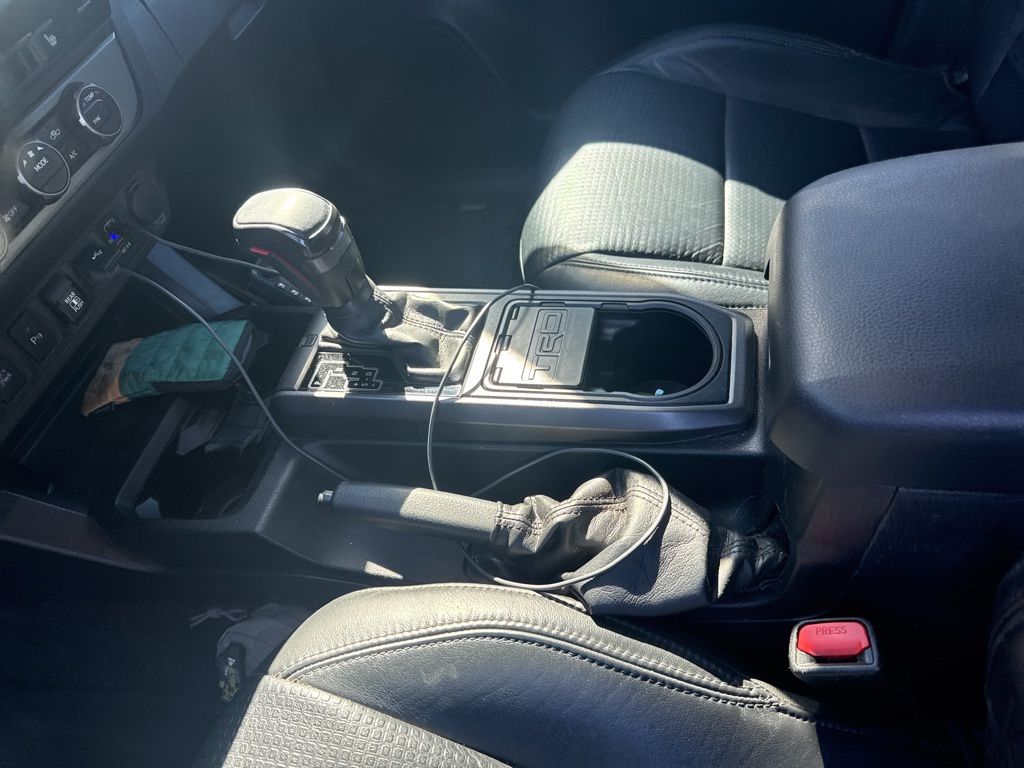 Thumbnail: 2020 Toyota Tacoma - 4