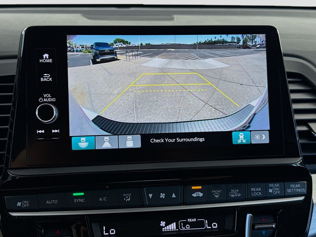 Thumbnail: 2026 Honda Odyssey - 15