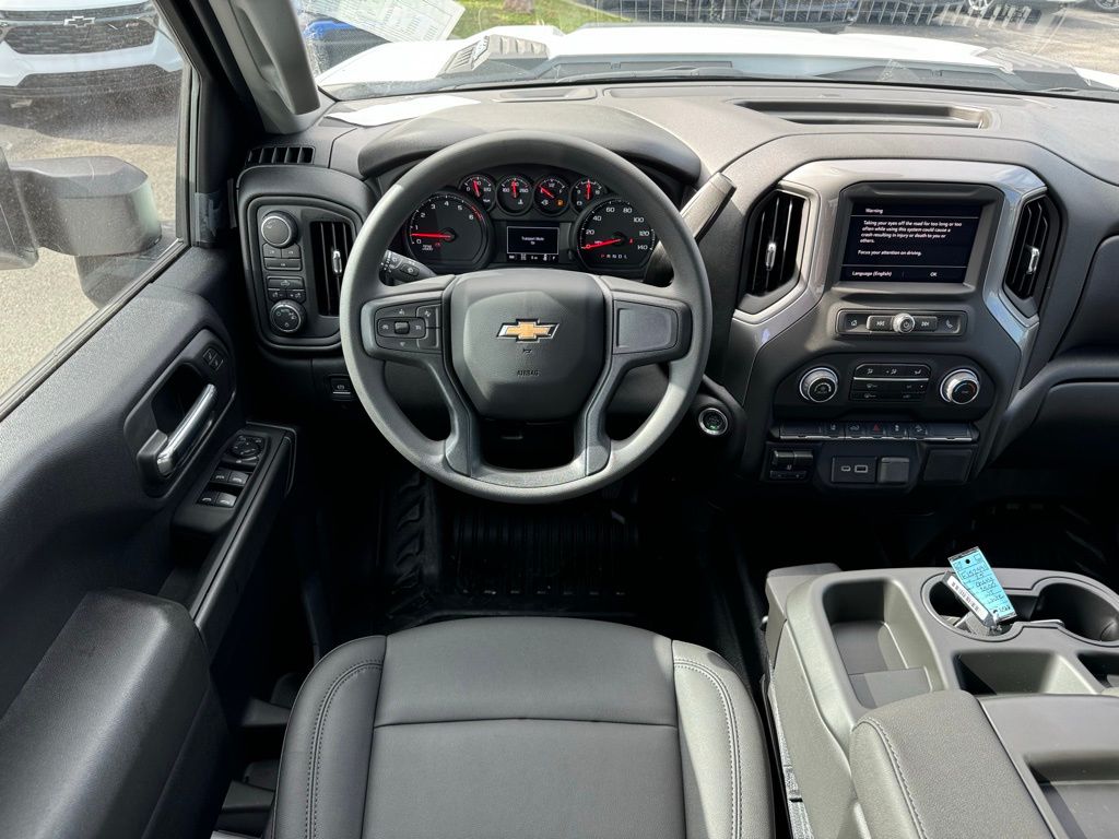 2025 Chevrolet Silverado 2500HD Work Truck 17