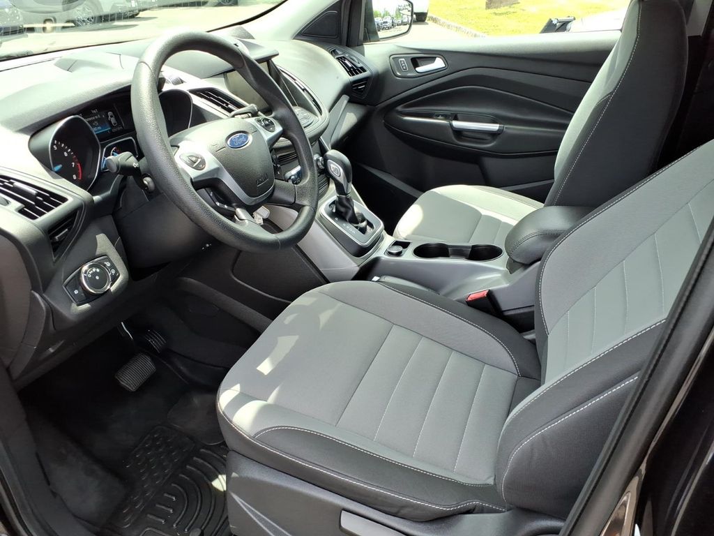 used 2013 Ford Escape car, priced at $11,900