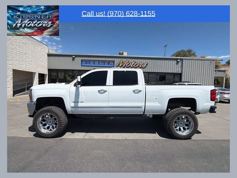 2015 Chevrolet Silverado 2500HD LTZ Crew Cab 4WD