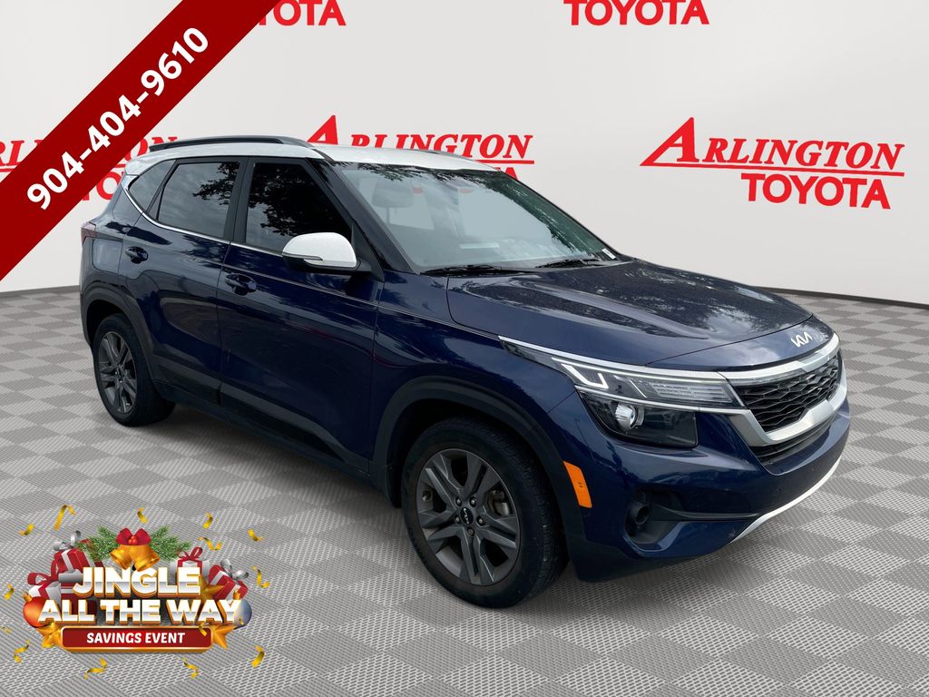 2023 Kia Seltos S's photo