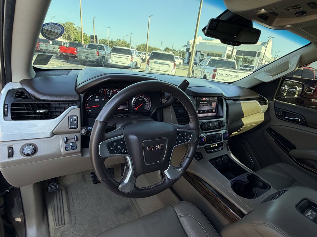 used 2015 GMC Yukon car, priced at $20,991