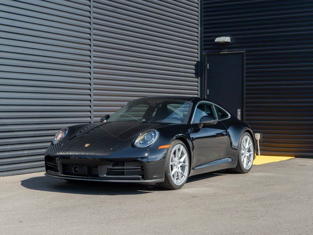 2025 Porsche 911 Carrera S Coupe RWD