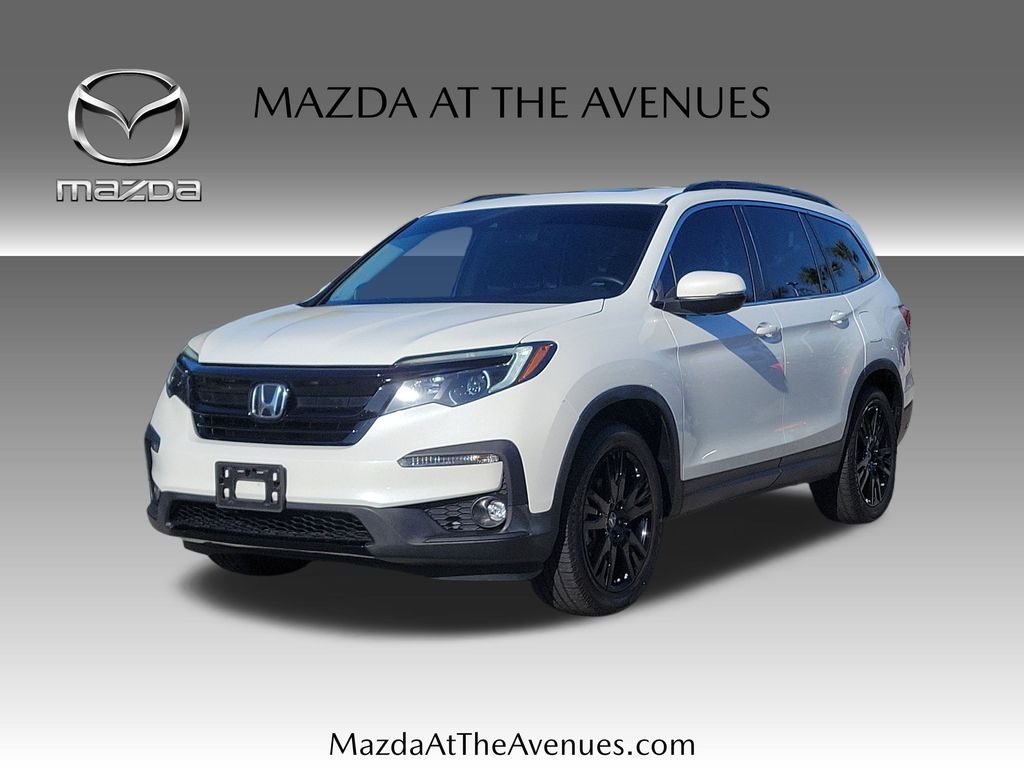 2021 Honda Pilot SE's photo