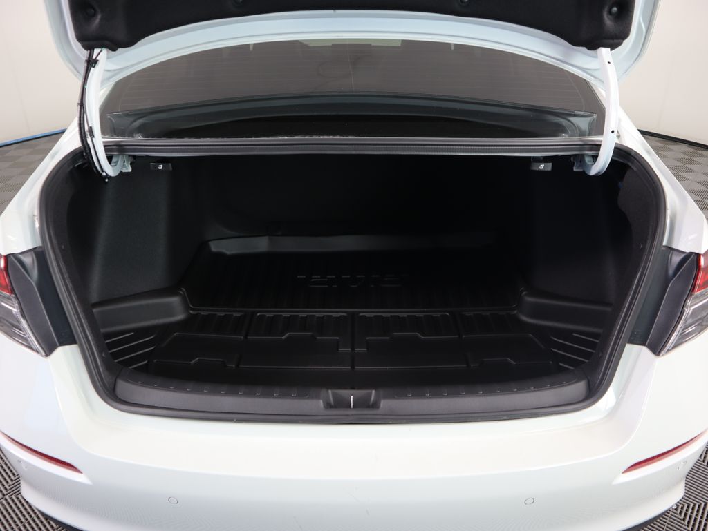 Thumbnail: 2026 Honda Civic - 30