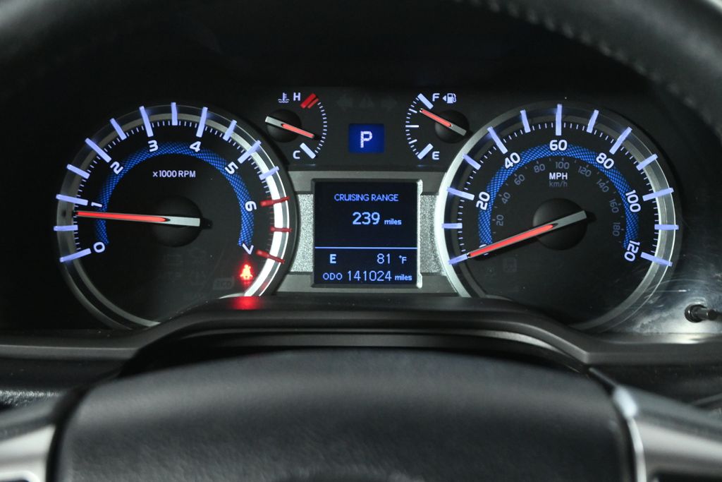 Thumbnail: 2018 Toyota 4Runner - 20