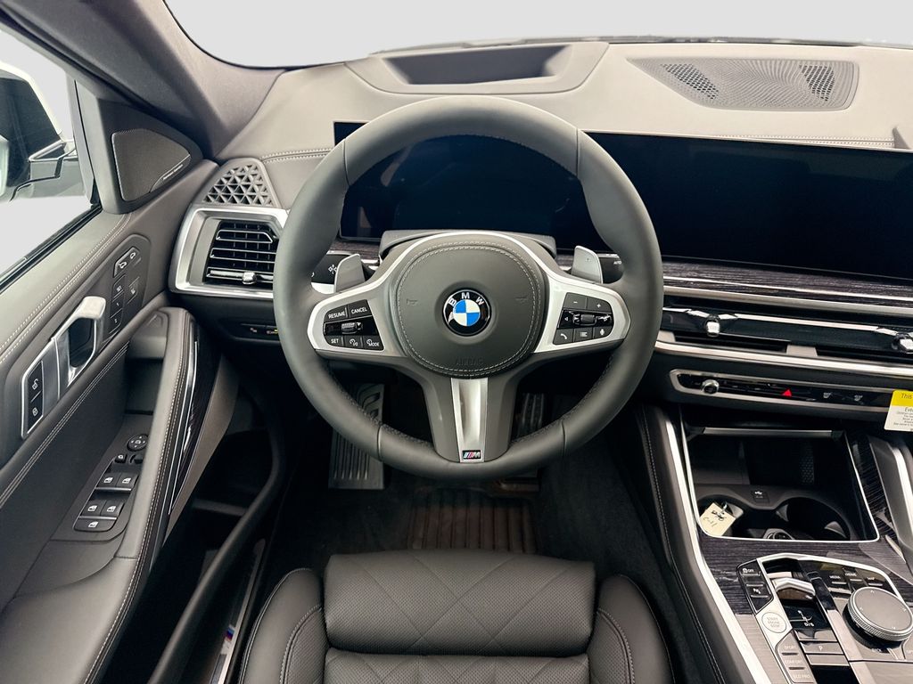 Thumbnail: 2026 BMW X6 - 10