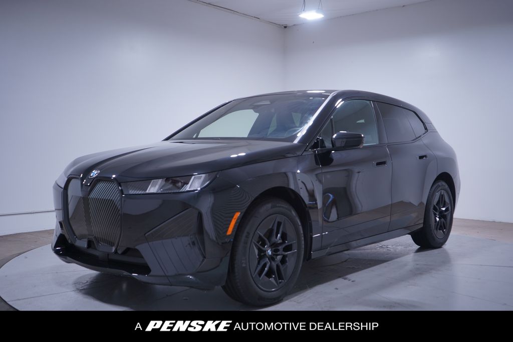 Thumbnail: 2026 BMW iX - 1