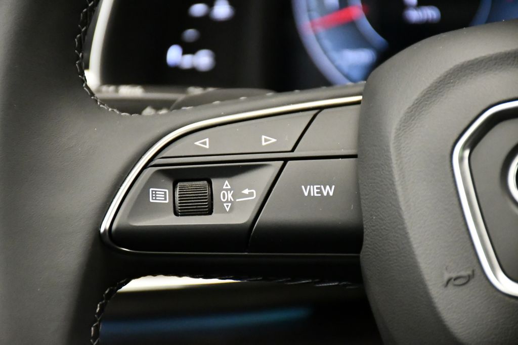 Thumbnail: 2026 Audi Q7 - 23