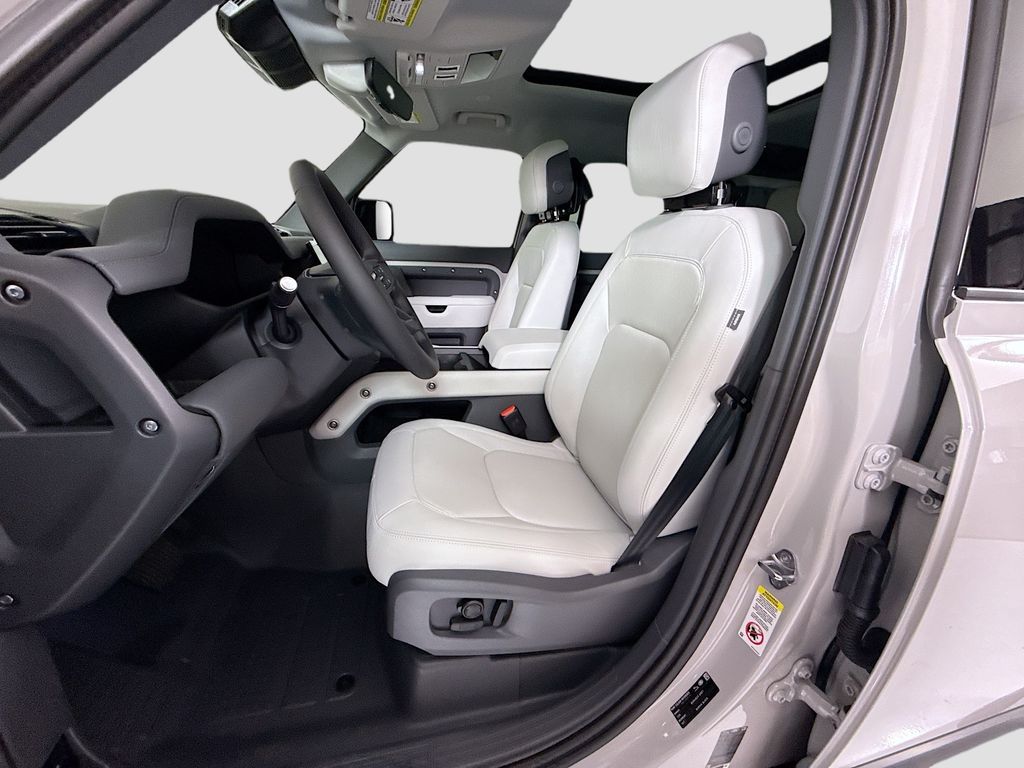 Thumbnail: 2026 Land Rover Defender - 19