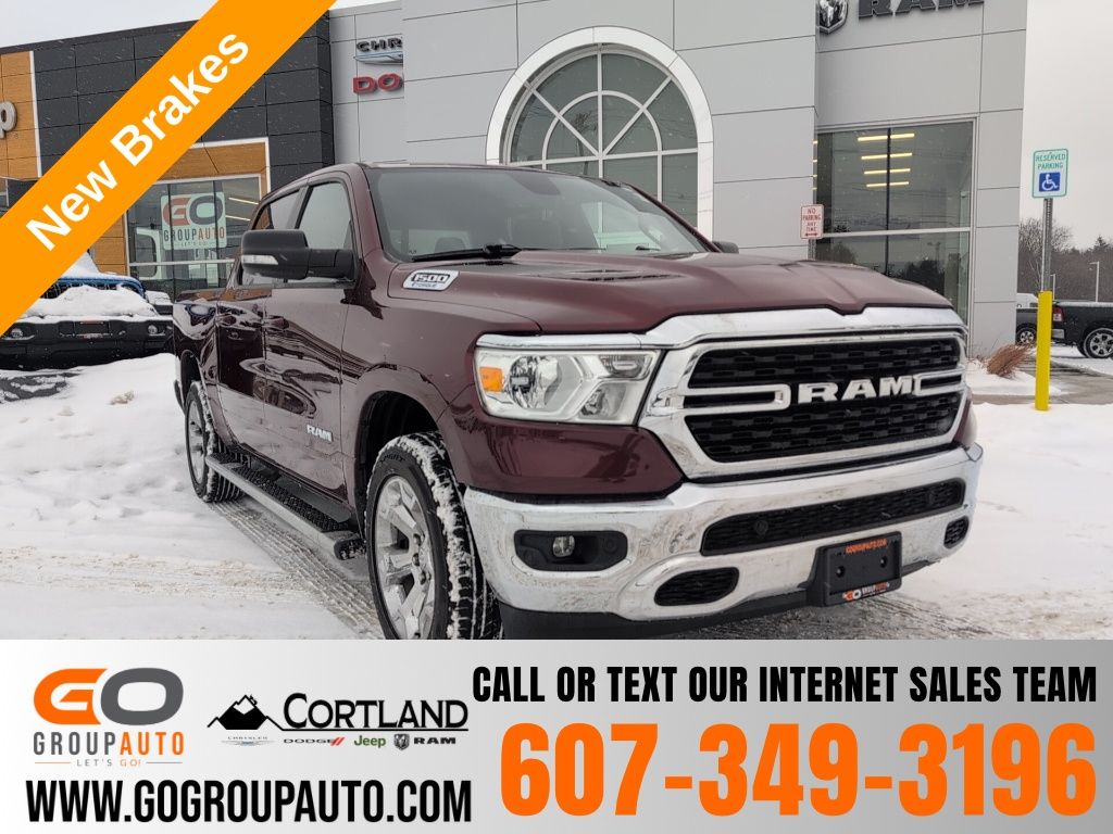 Delmonico Red Pearlcoat 2022 RAM 1500 Big Horn Crew Cab 4WD Pickup Truck Four-Wheel Drive 8-Speed Automatic