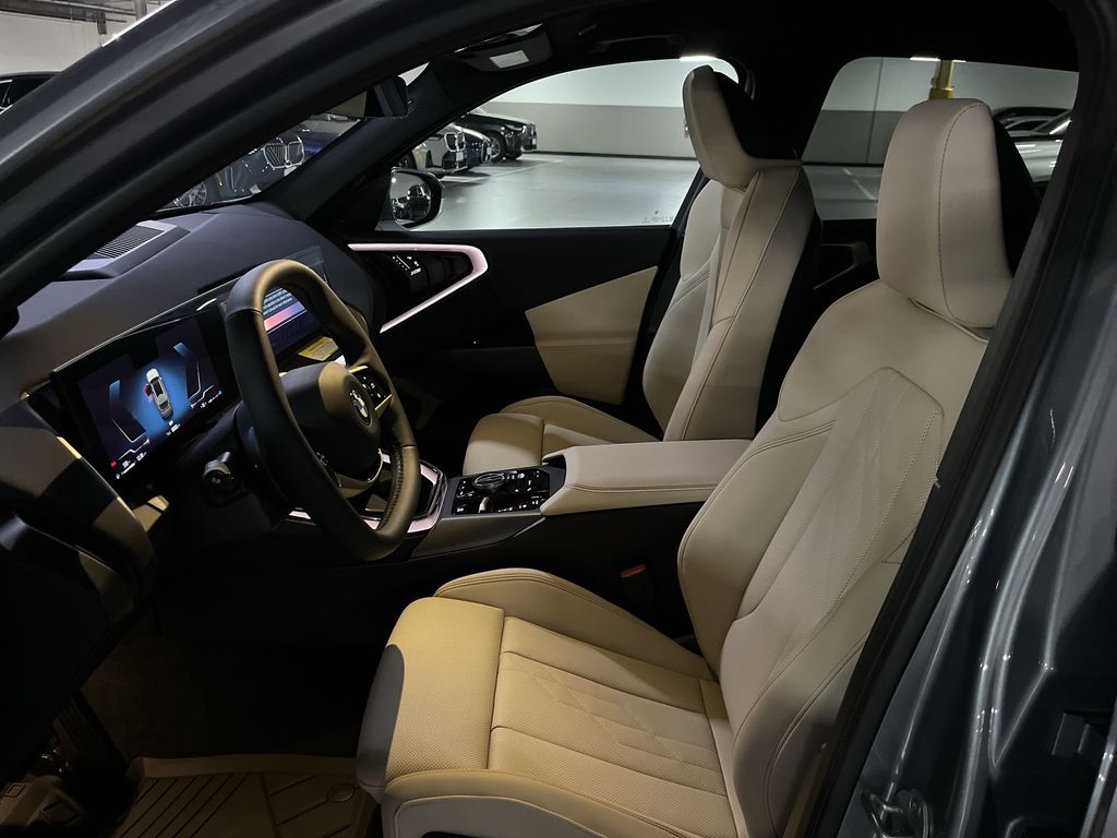 Thumbnail: 2025 BMW X3 - 11