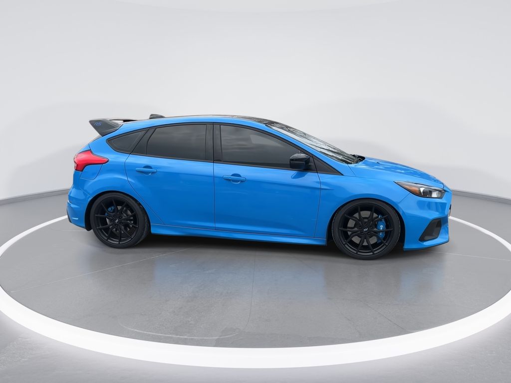 Thumbnail: 2018 Ford Focus - 9