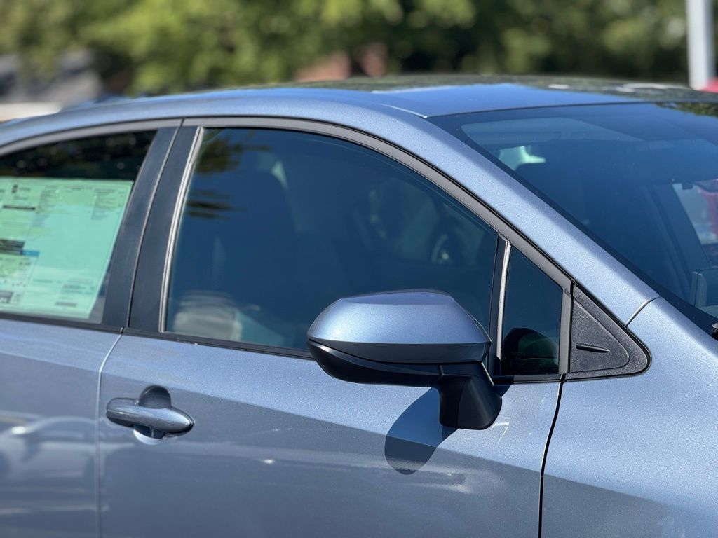 2026 Toyota Corolla LE photo 5
