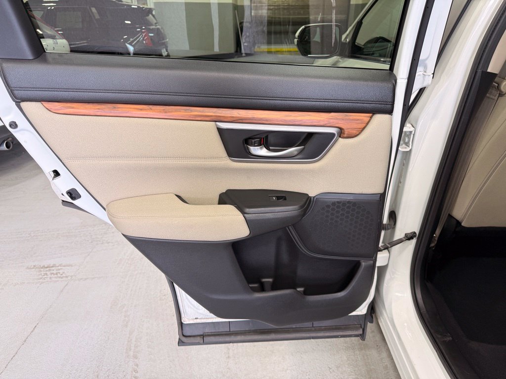 Thumbnail: 2017 Honda CR-V - 19