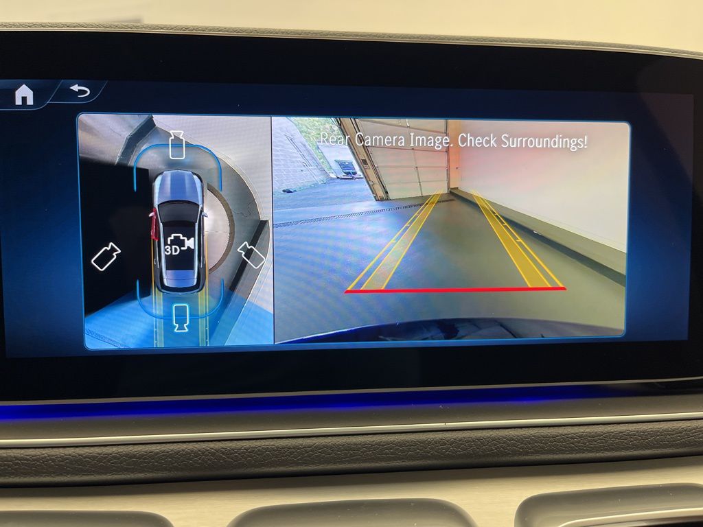 Thumbnail: 2026 Mercedes-Benz GLE - 18