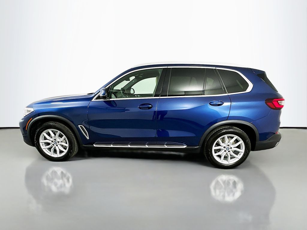 Thumbnail: 2022 BMW X5 - 8