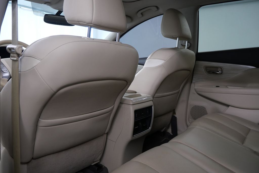 Thumbnail: 2017 Nissan Murano - 15