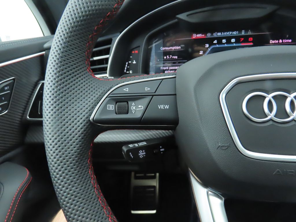 Thumbnail: 2025 Audi SQ7 - 12