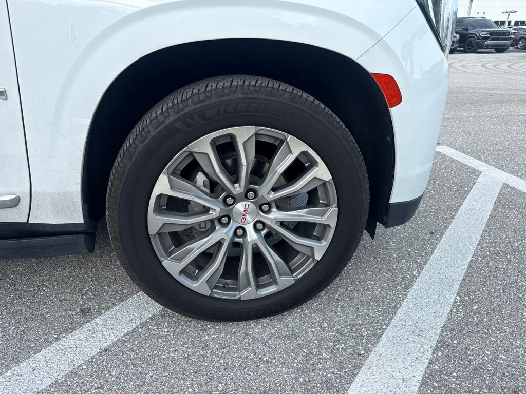 Used 2022 Summit White GMC Denali image 20