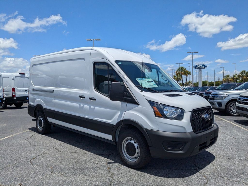 2025 Ford Transit 250