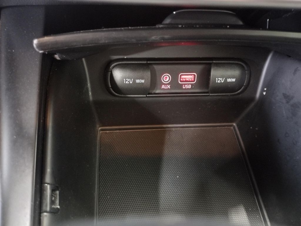 2020 Kia Sorento S