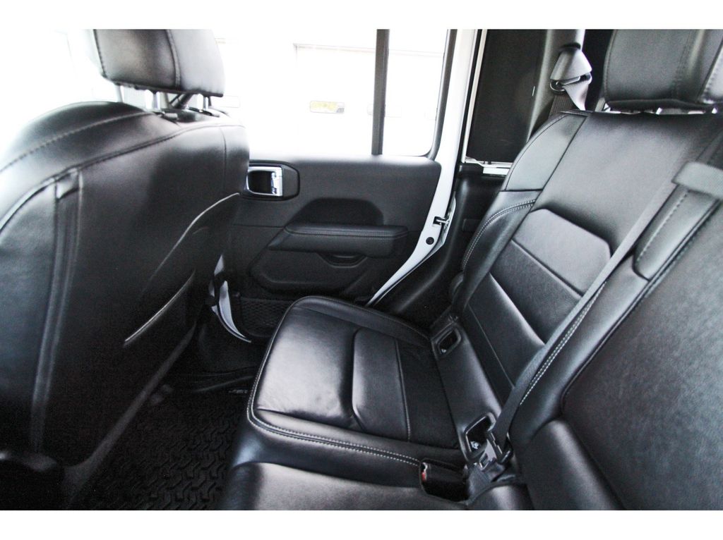 Used 2021 Jeep Gladiator Truck