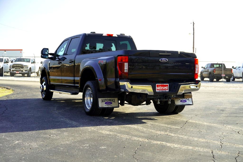 Used Car 2020 Ford F-350sd  Lariat For Sale Under $50,000 In Taylor, Texas