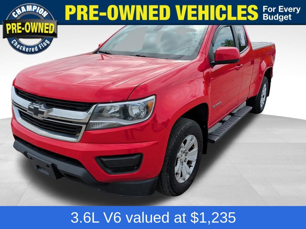 Red 2016 Chevrolet Colorado Pickup Truck Four-Wheel Drive 6-Speed Automatic