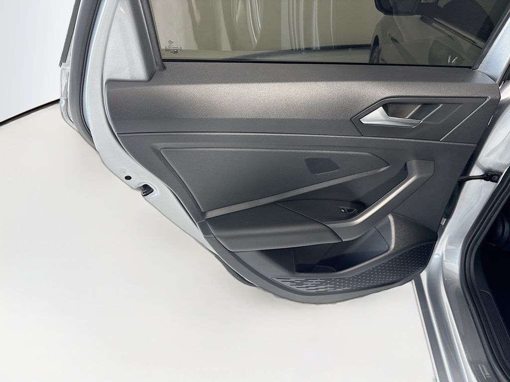 Thumbnail: 2021 Volkswagen Jetta - 26