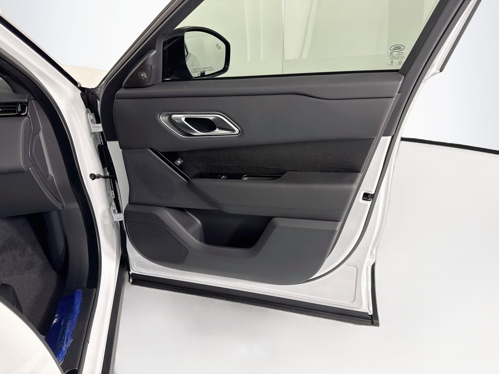 Thumbnail: 2026 Land Rover Range Rover Velar - 25