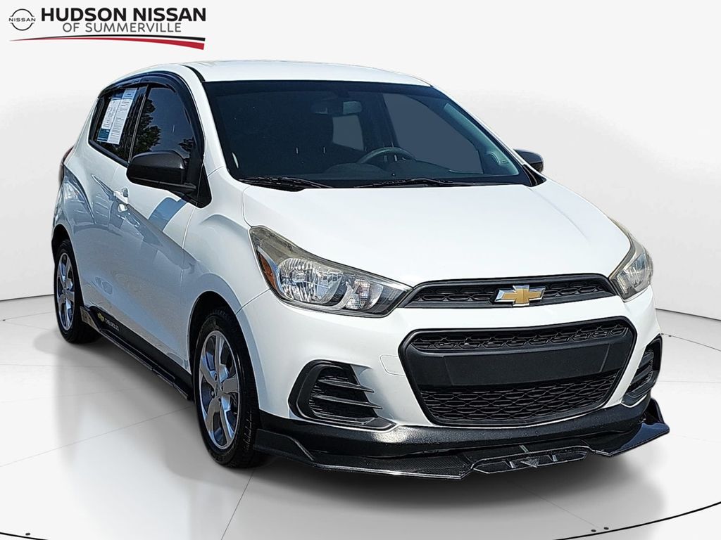 Summit White 2017 Chevrolet Spark LS FWD Hatchback Front-Wheel Drive Continuously Variable Transmission