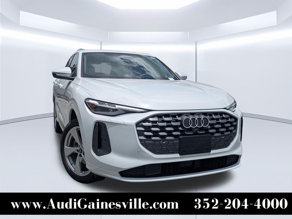 Glacier White Metallic 2025 Audi Q5 SUV / Crossover All-Wheel Drive 7-Speed Automatic