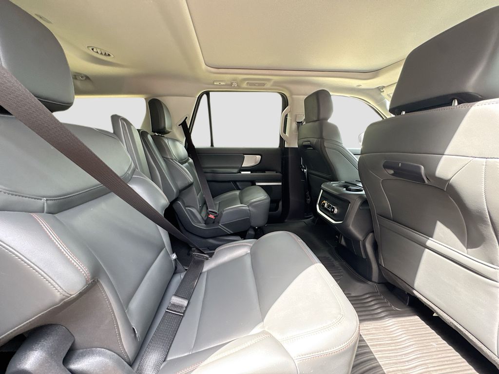 Used 2025 Black Ford Active image 29
