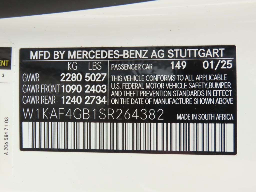 Thumbnail: 2025 Mercedes-Benz C-Class - 32