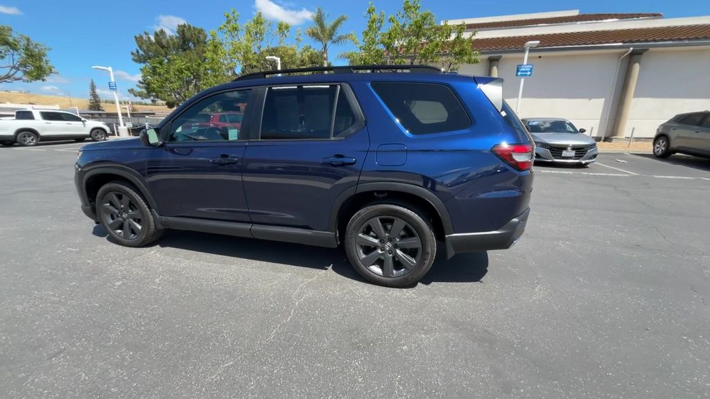 Thumbnail: 2025 Honda Pilot - 6