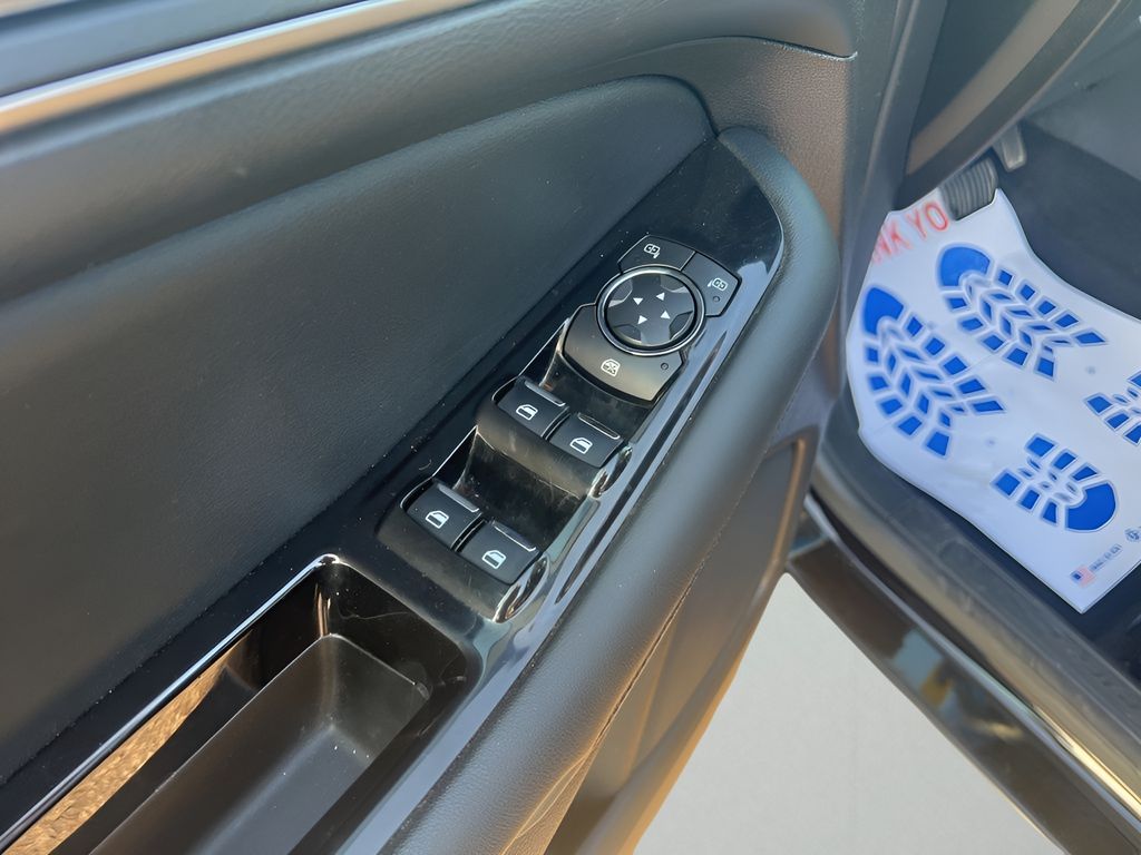 2017 Ford Edge