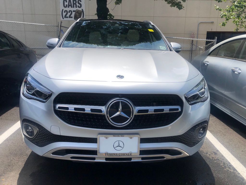 Thumbnail: 2021 Mercedes-Benz GLA - 2