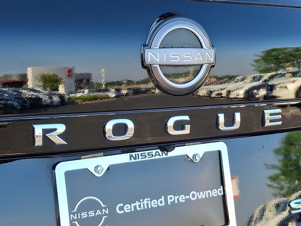 Thumbnail: 2023 Nissan Rogue - 30
