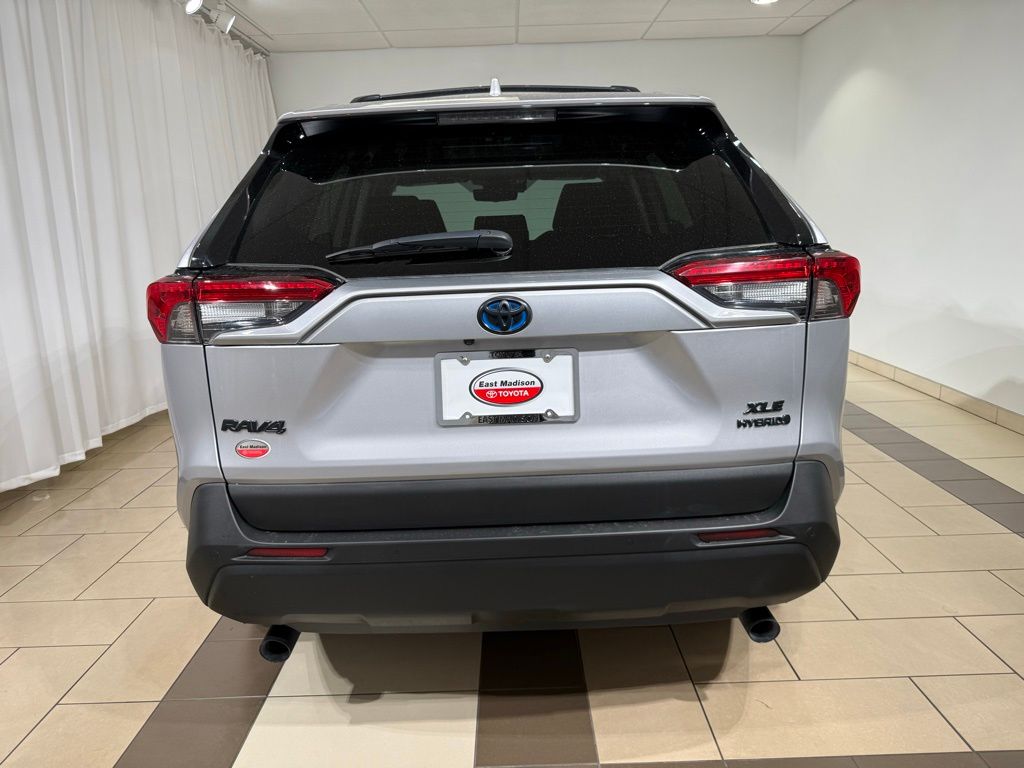 Thumbnail: 2024 Toyota RAV4 - 4