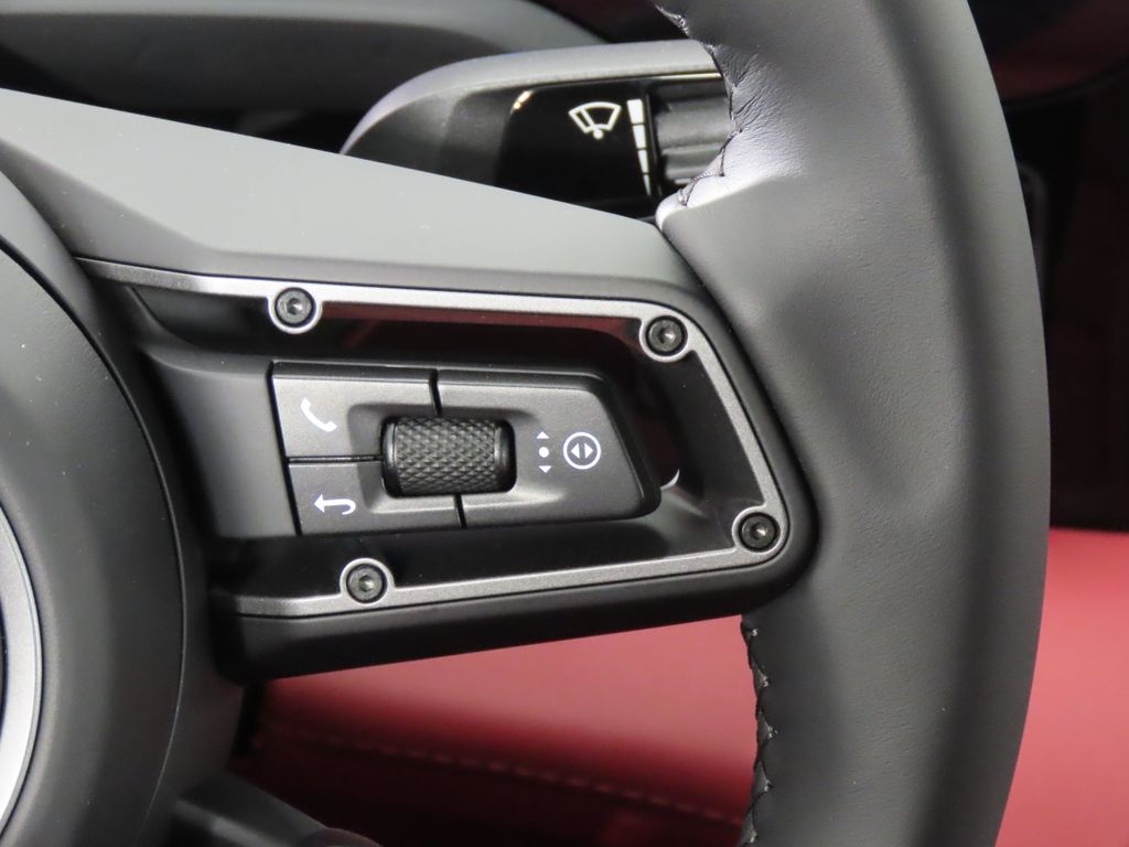 Thumbnail: 2026 Porsche Taycan - 22