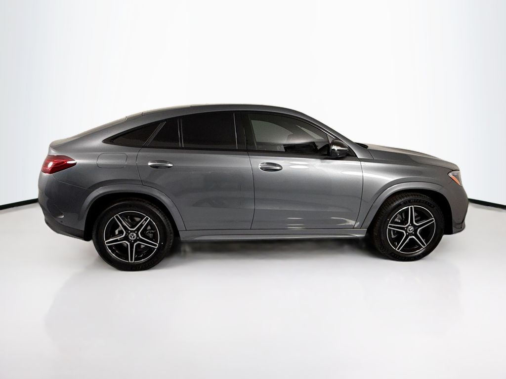 Thumbnail: 2026 Mercedes-Benz GLE - 4