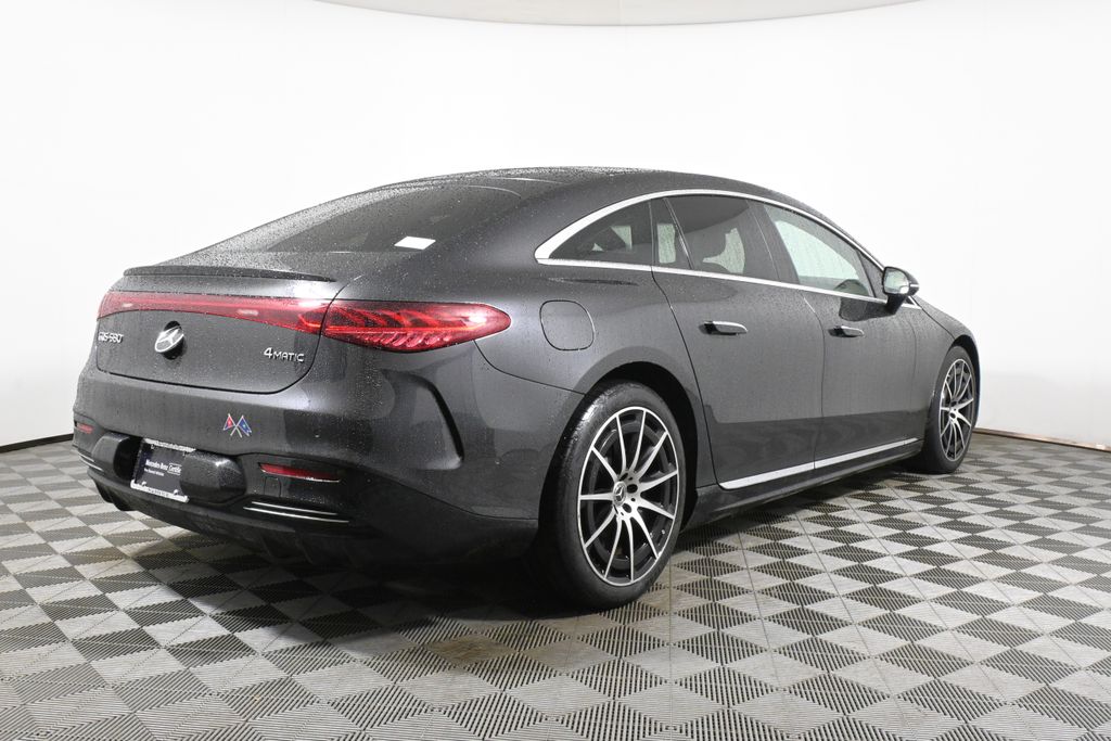 Thumbnail: 2023 Mercedes-Benz EQS - 8