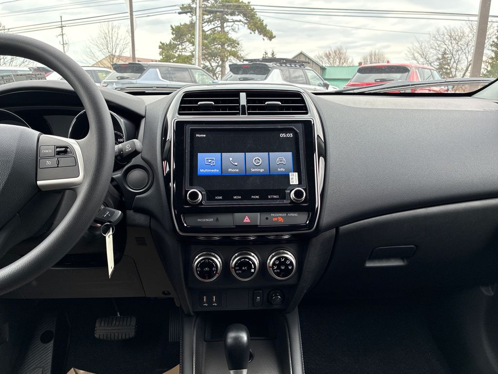 2026 Mitsubishi Outlander Sport 2.0 ES White at Auto Express Mitsubishi