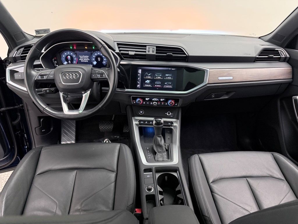 Thumbnail: 2021 Audi Q3 - 31